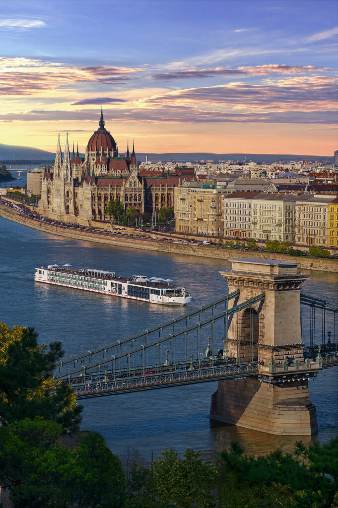 Explore River Cruises: A Comprehensive Guide with Expert Tips