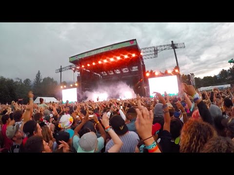 RAVE IN THE RAIN